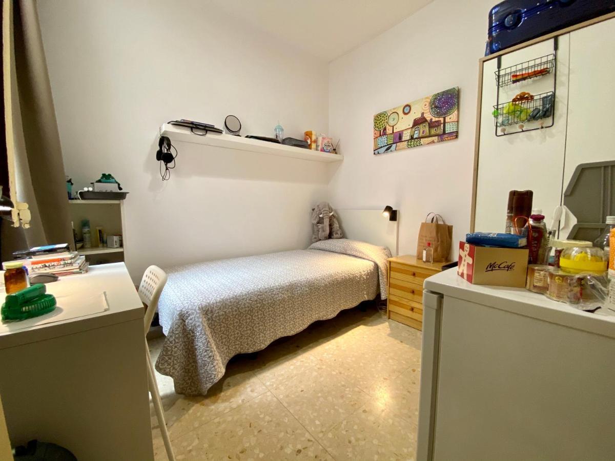 Barcelona Housing Recommend For Students Apartment Екстериор снимка